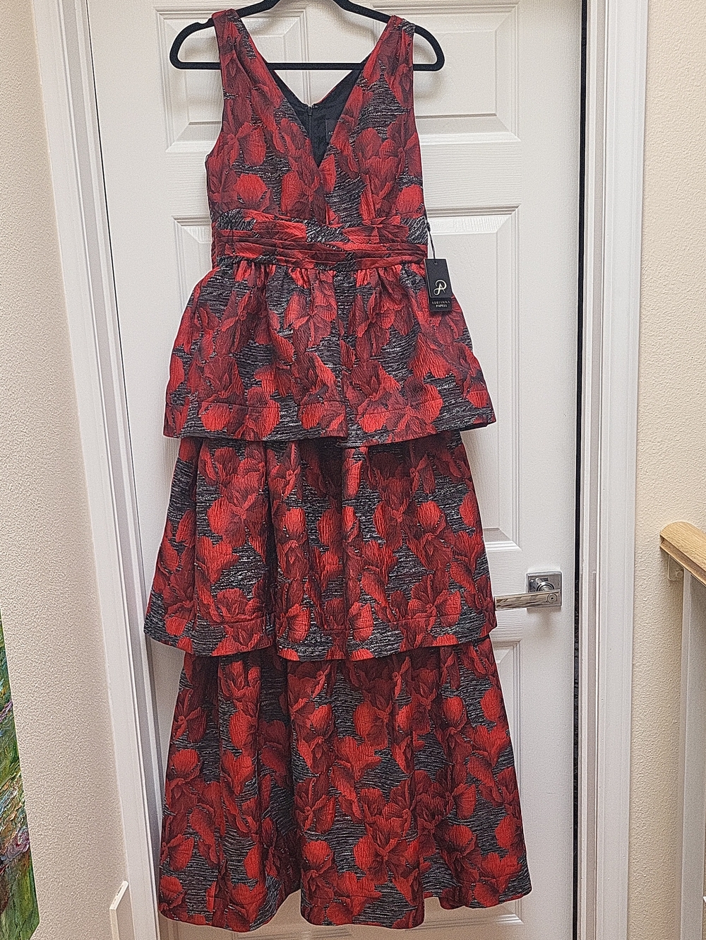 NWT Adrianna Papell Red and Black Tiered Floral Maxi Beautiful Gown